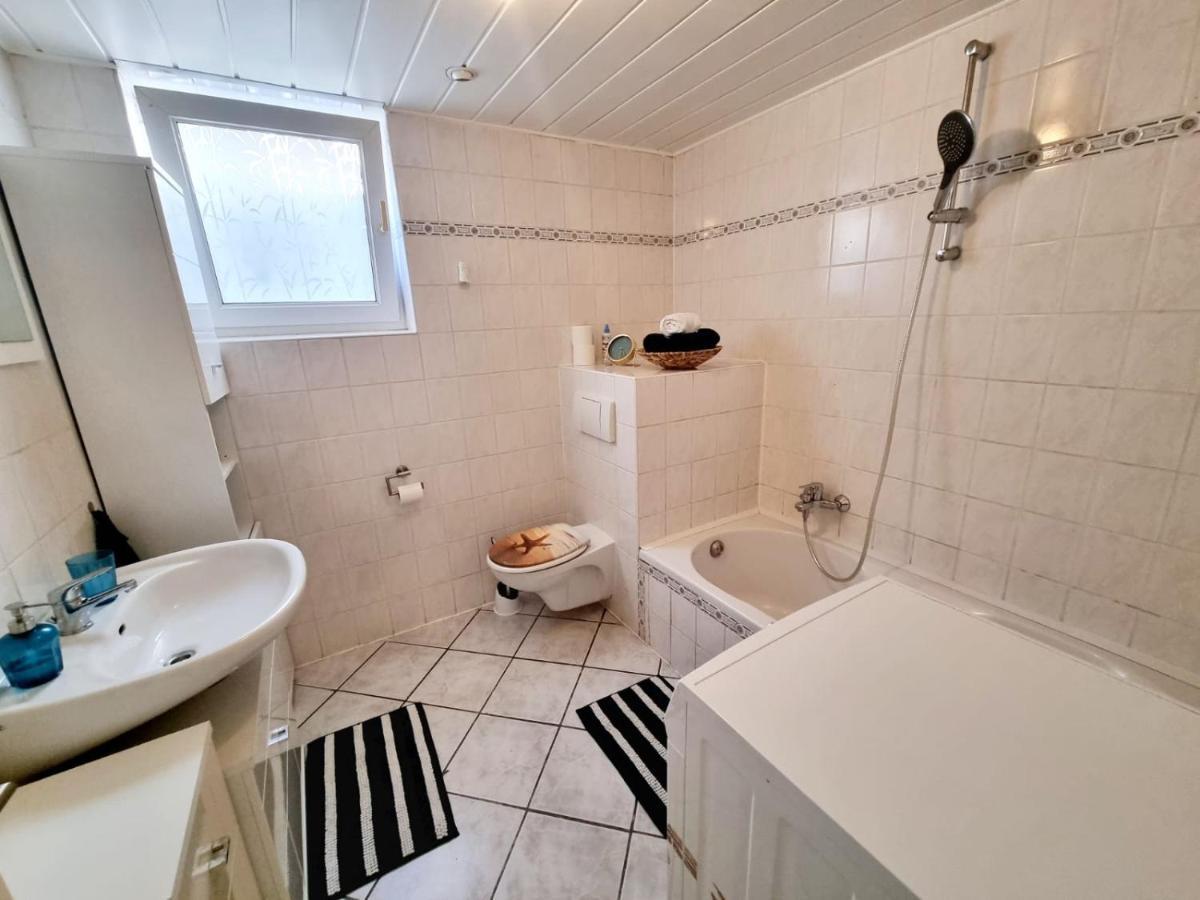 Relax Wohnung Gross Rohrheim Dış mekan fotoğraf